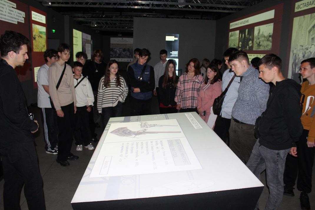 Благодаря нацпроекту «Молодежь и дети» школьники нового поколения больше интересуются историей 